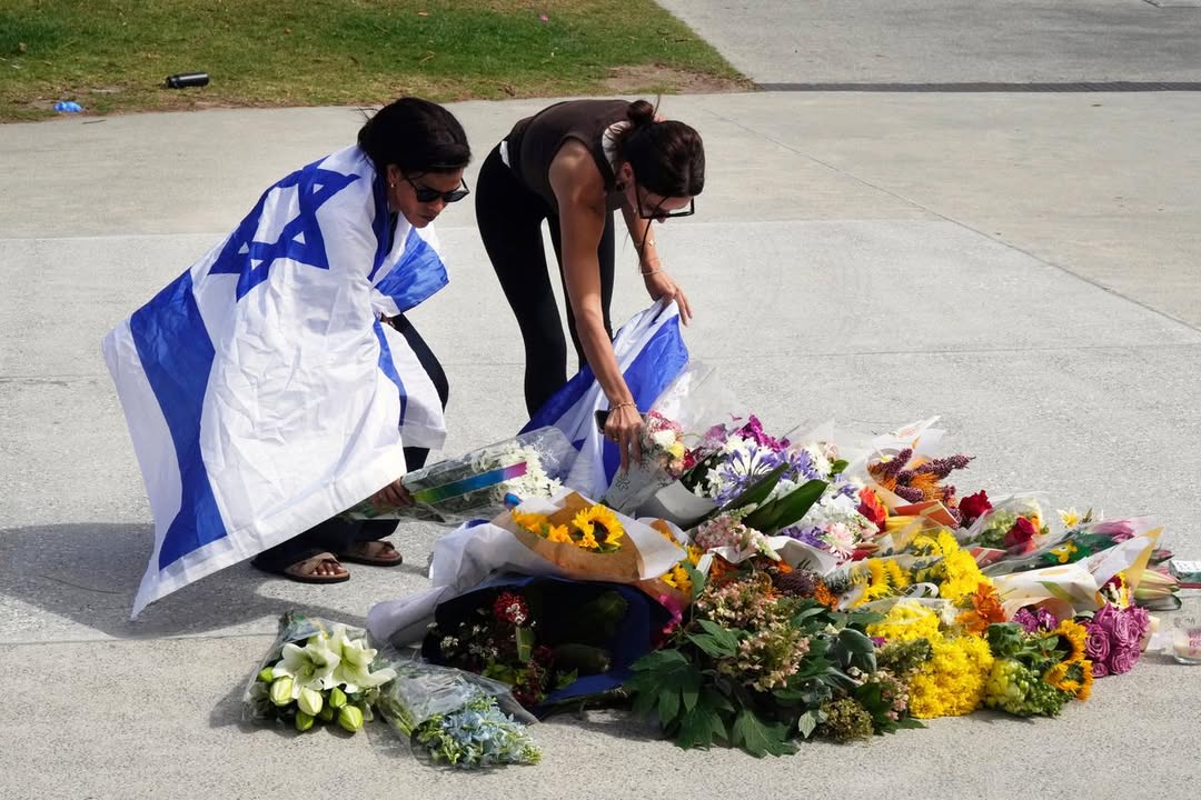 Jews in Western cities are hiding their Stars of David